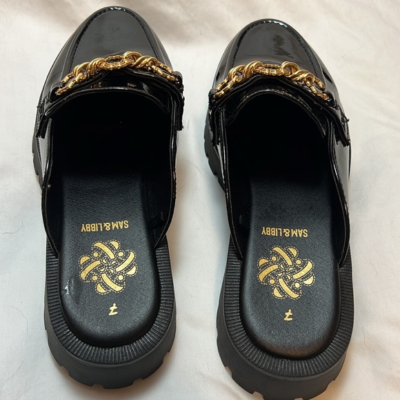 Sam & Libby Lug Sole Slip on Mule - Picture 4 of 6